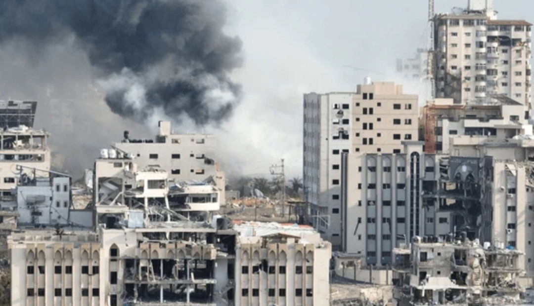 ارتفاع حصيلة الضحايا الفلسطينيين في غزة جراء القصف الإسرائيلي 