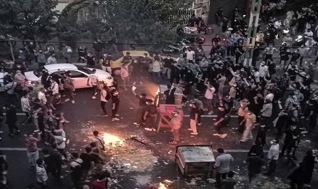 إيران: جيل ينهض من الأنقاض لبناء مستقبل الحرية