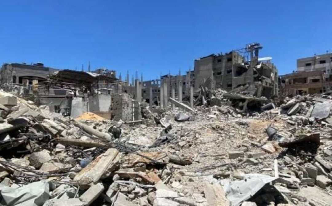 الاحتلال يهدد غزة: تحضيرات إسرائيلية لاقتحام مدينة غزة وسط دعوات لوقف إطلاق النار