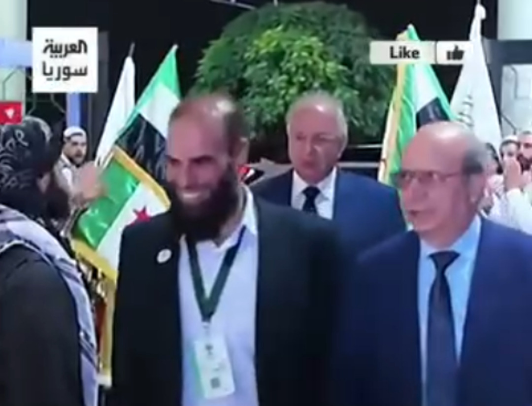 جدل واسع حول مشاركة سليم دعبول كاتم أسرار الأسد في حملة ريفنا 