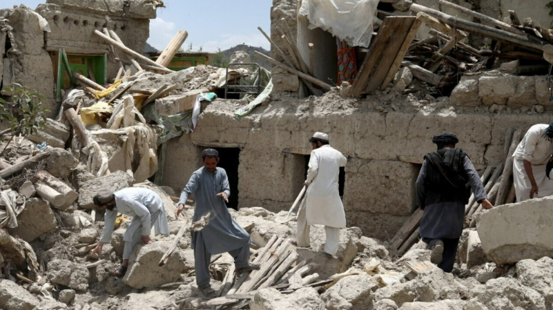 The death toll from the earthquake in eastern Afghanistan exceeds 800, with thousands injured