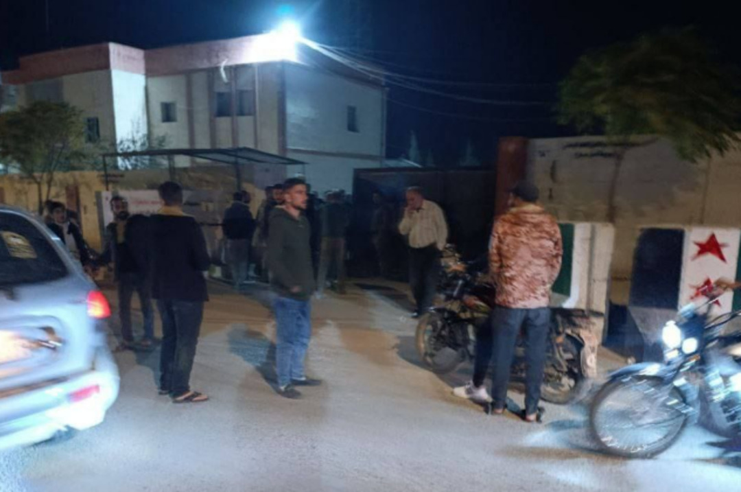 تصاعد الاحتجاجات في ريف حلب بعد اعتداءات أمنية همجية على المواطنين والقضاة