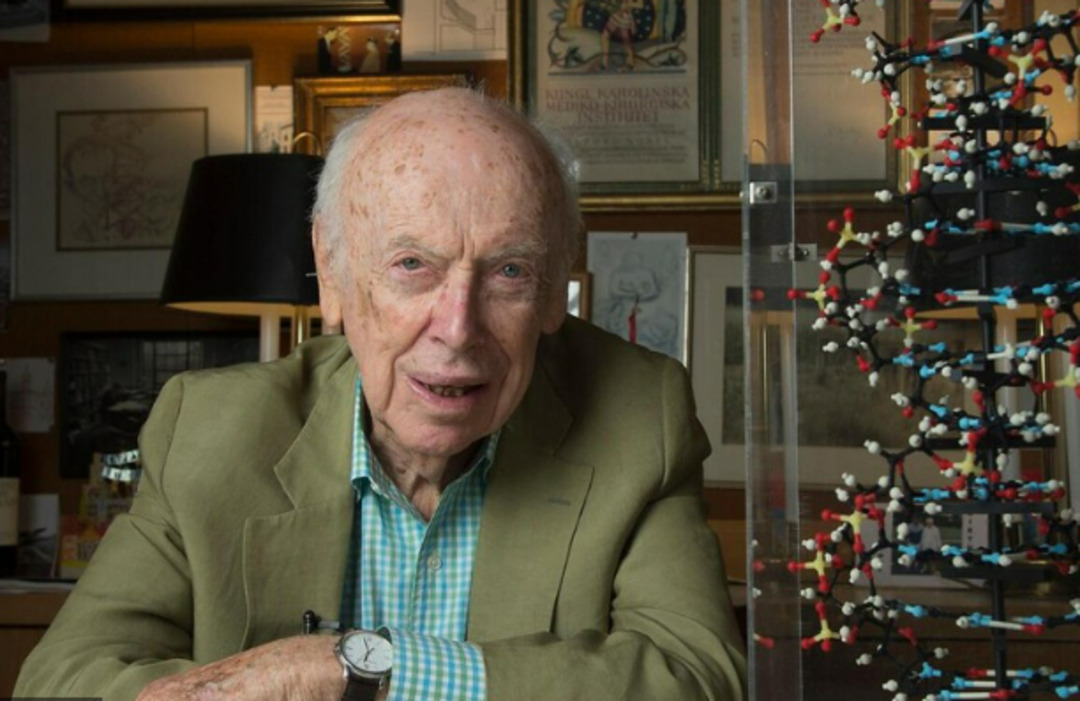 وفاة العالم الأمريكي جيمس واتسون.. مكتشف بنية الحمض النووي DNA