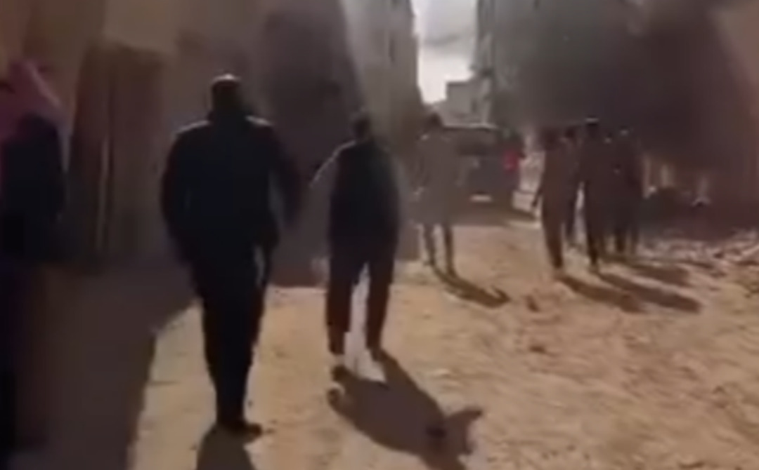 تصعيد أمني في حمص: اقتحام مسلح وحالات فوضى تثير القلق