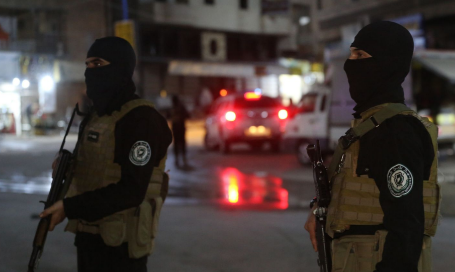 توتر أمني في حي الأزهري باللاذقية بعد مداهمات لقوى الأمن الحكومية