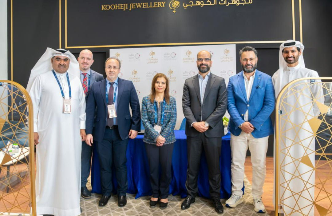 خلال فعاليات معرض الجواهر العربية..