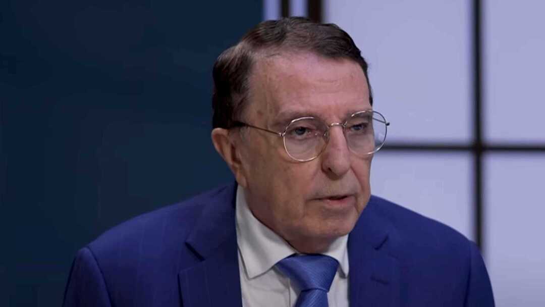 رحيل وزير الثقافة السوري الأسبق رياض نعسان آغا عن 78 عاماً