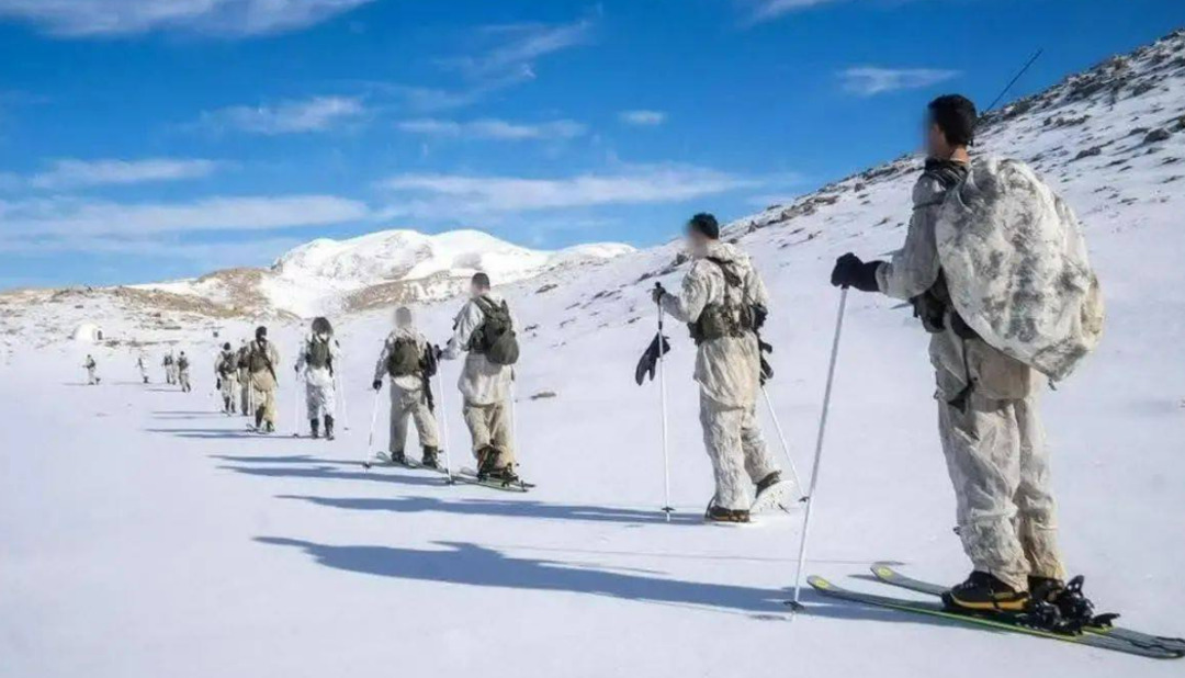 معاريف: صعوبة الاتفاق الأمني بين إسرائيل وسوريا