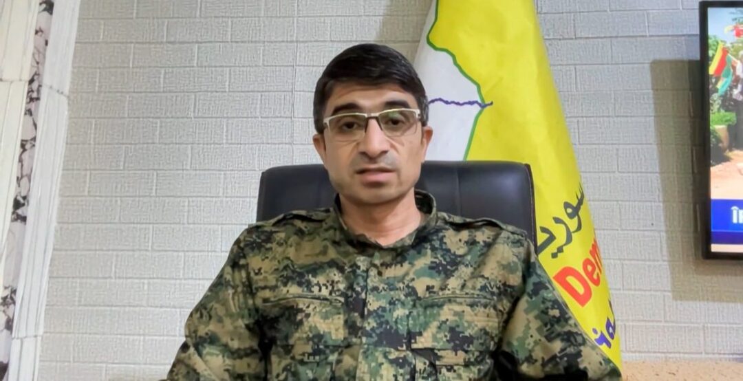 مدير المركز الإعلامي لقوات قسد..  أكثر من 100 ألف عنصر من الجيش السوري يشنون هجماتهم