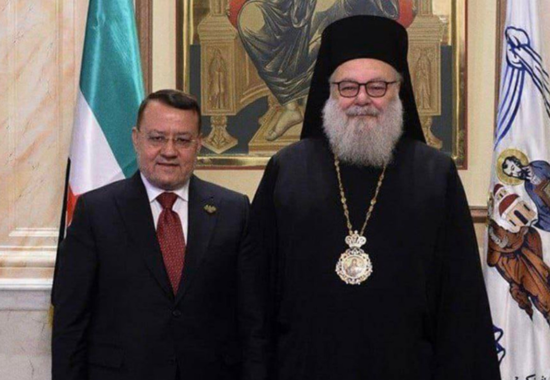 رسالة تهديدية أم تحذير سياسي؟ قس أرثوذكسي يكشف رسالة نسبت إلى مستشار الرئيس الانتقالي