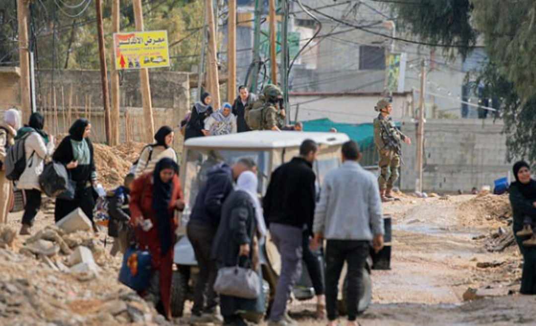 تقرير يوثق تهجيرًا قسريًا واستيلاء منظّمًا على أراضٍ في ريف حماة الشمالي
