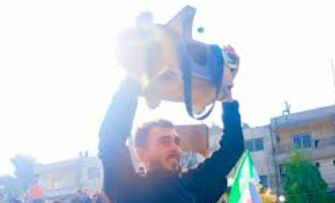 200 ألف منشور.. خطاب كراهية يشعل العنف الطائفي في سوريا 2025