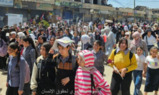 مئات الطلاب والمعلمين في كركي لكي يطالبون باعتراف رسمي بمناهج اللغة الكردية