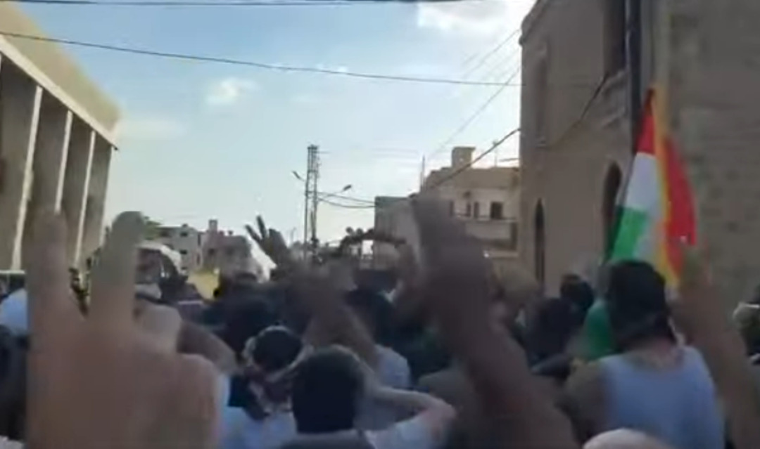 تظاهرات في الحسكة احتجاجاً على الاعتداء على العائدين إلى 