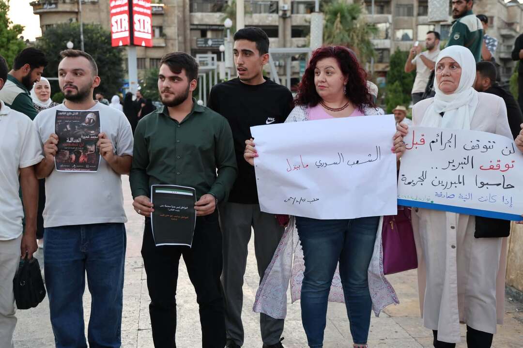 وقفة حلب ضد التعذيب تنتهي بعد تضييق أمني.. مشاركون: لا نريد تكرار ممارسات عهد الأسد